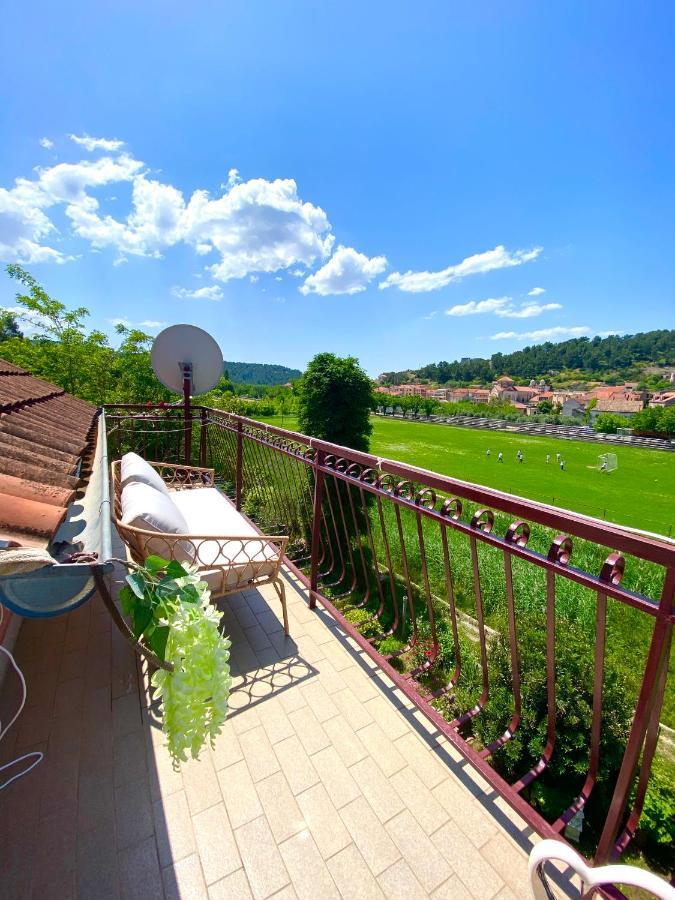 Casa Erceg Amor Vincit Omnia Skradin Exterior foto